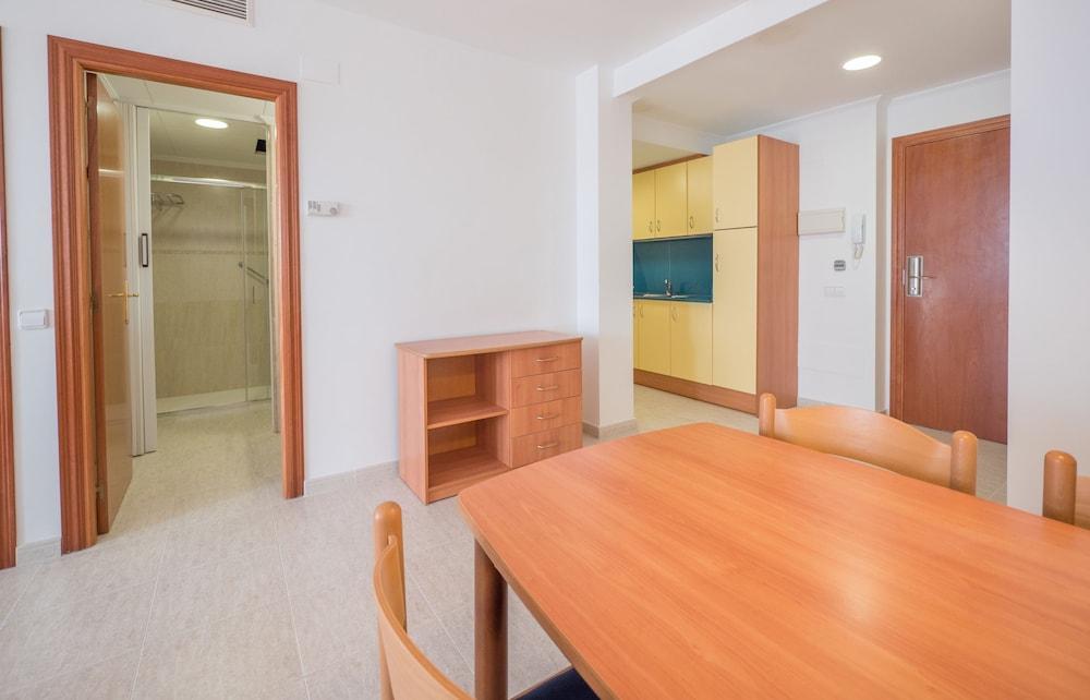 Beatrix 2000 Apartment Pineda de Mar Exterior photo