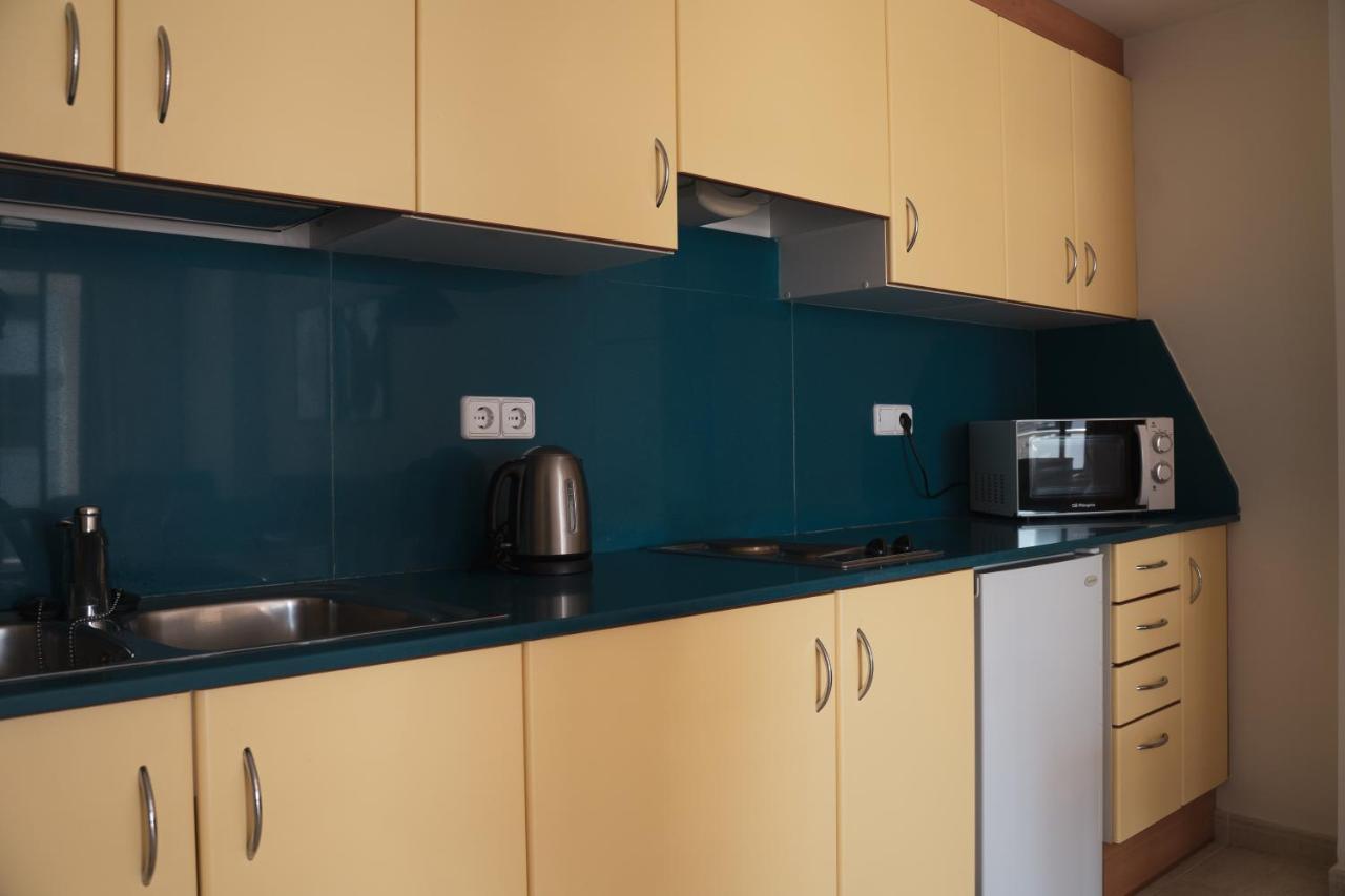 Beatrix 2000 Apartment Pineda de Mar Exterior photo