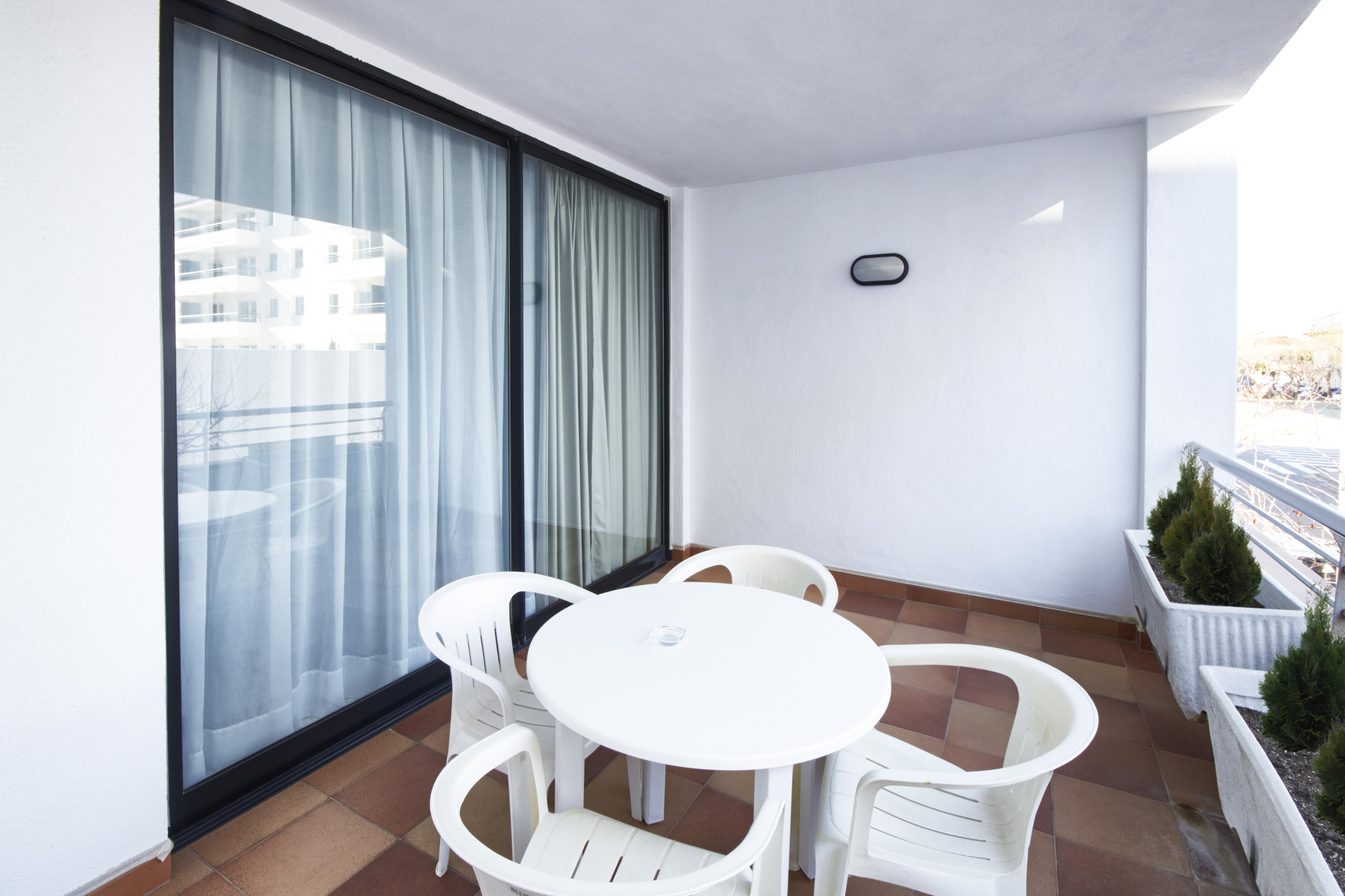 Beatrix 2000 Apartment Pineda de Mar Exterior photo