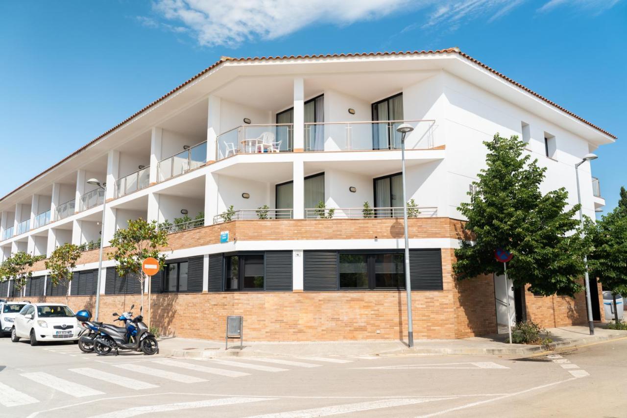 Beatrix 2000 Apartment Pineda de Mar Exterior photo